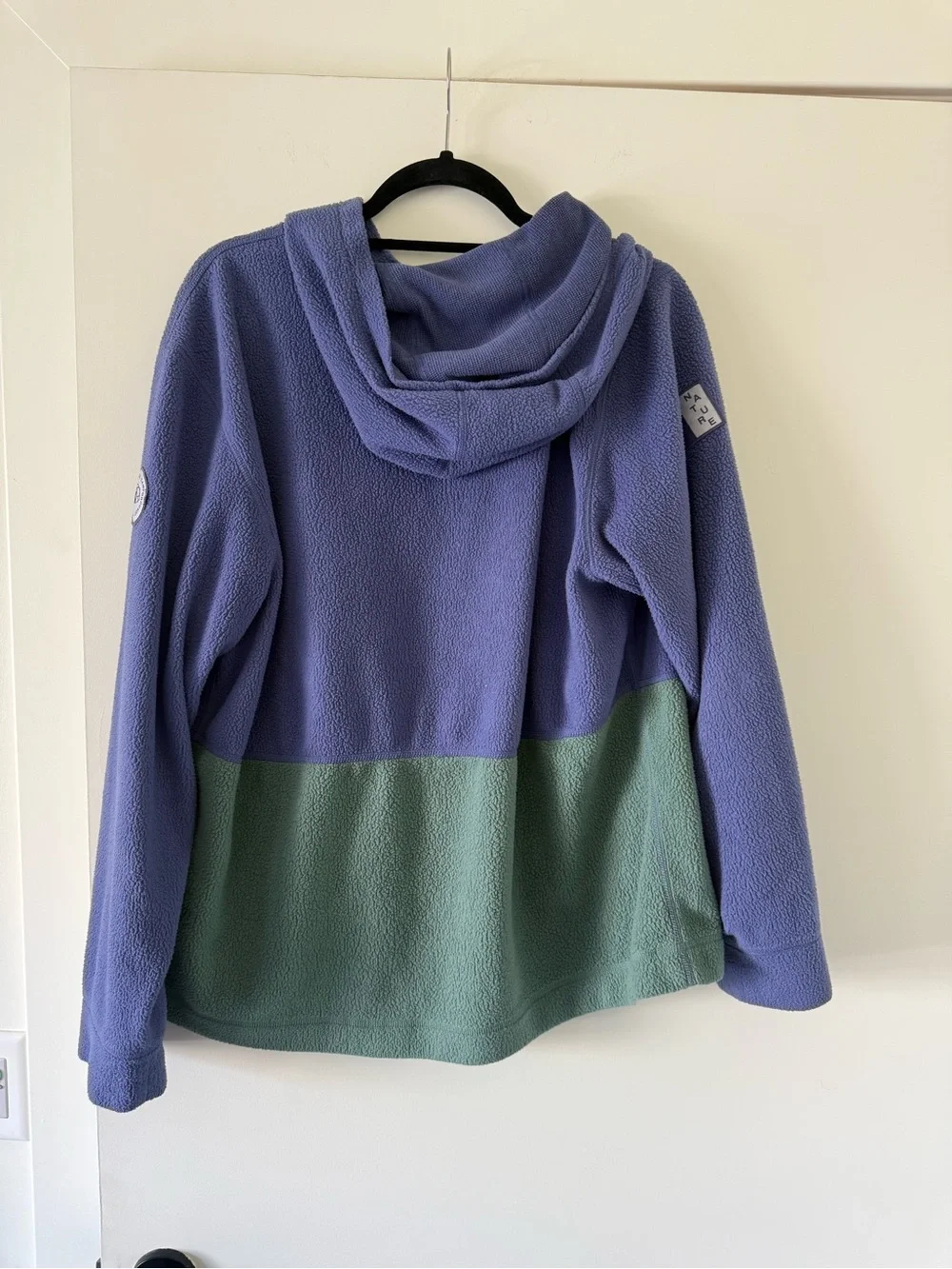 The North Face Men’s Medium Purple & Green Colorblock Fleece Pullover